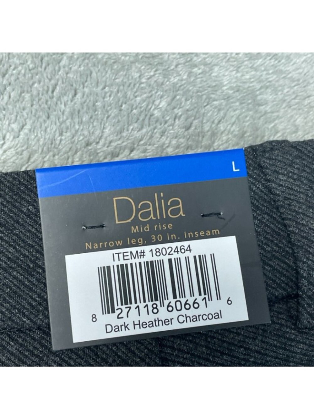 NWT Dalia Women's L Mid Rise Narrow Leg Pants Tummy Control Pull on G2105 - Picture 11 of 15